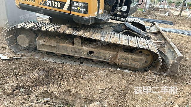 单侧履带整体（整机外观）