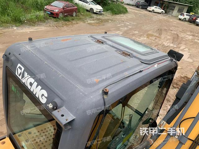 驾驶室顶部（整机外观）