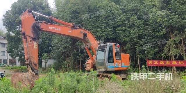 日立ZX225USR挖掘机