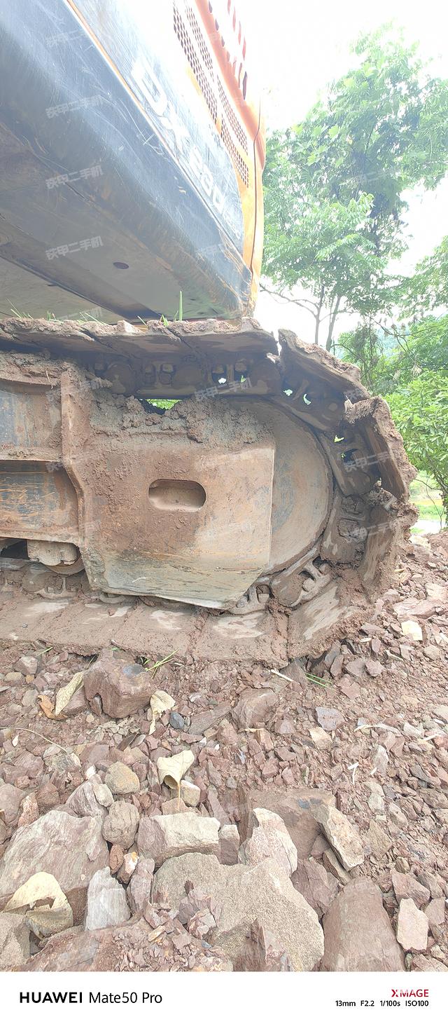 单侧履带整体（整机外观）