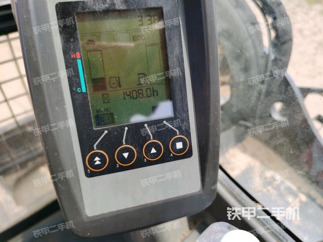 座椅右側(cè)控制臺(tái)/鑰匙門/油門/含右手柄（駕駛室部分）