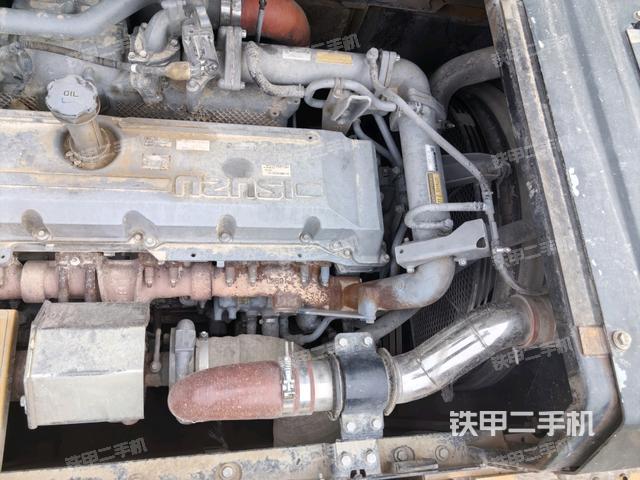 水箱+風(fēng)扇特寫(上車部件) 水箱+風(fēng)扇特寫(上車部件)
