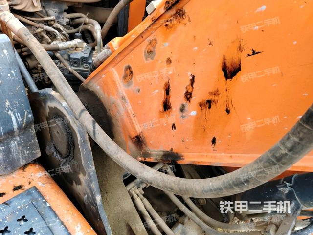 大臂根部 斜视（工作和回转装置）