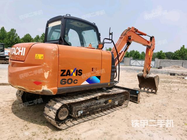 右后45（整機(jī)外觀）