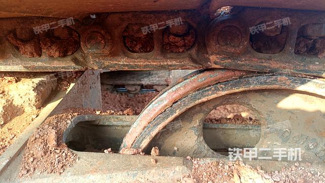 单侧履带整体（整机外观）