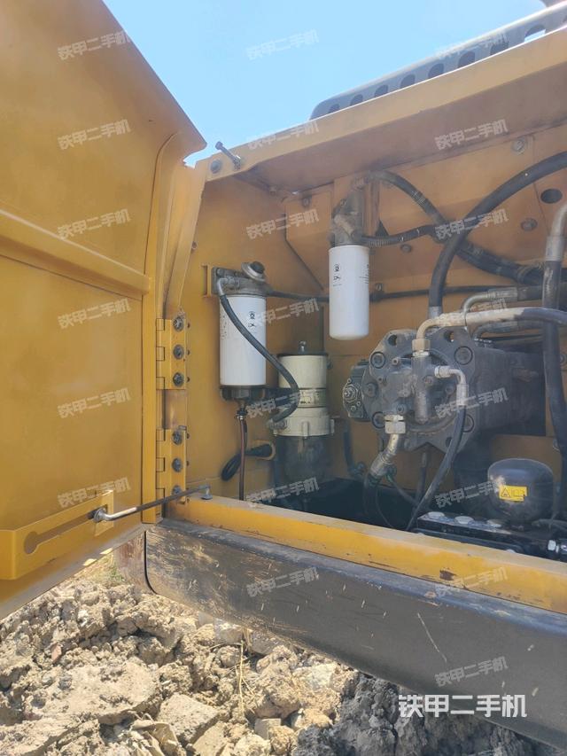 液压泵室（大件舱室）