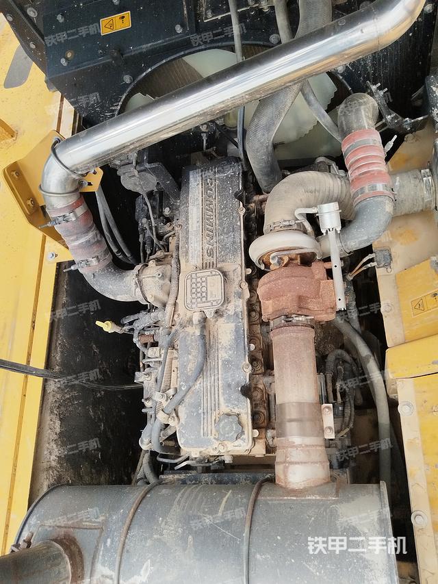 发动机整体俯视（整机外观）