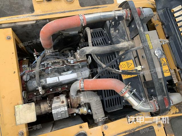 发动机整体俯视（整机外观）