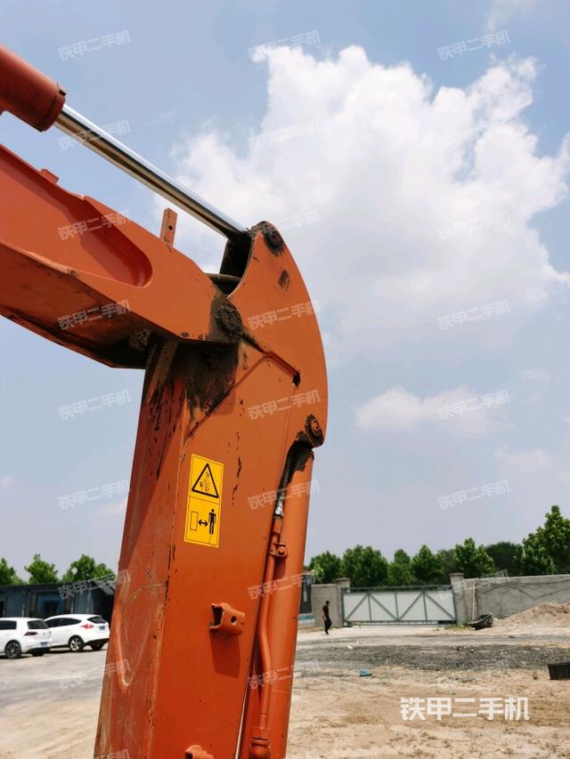 小臂整體右前（工作和回轉(zhuǎn)裝置）