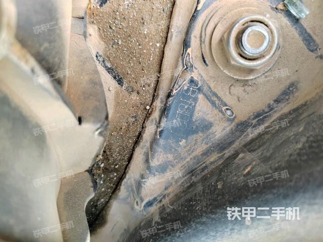 座椅后部（驾驶室部分）