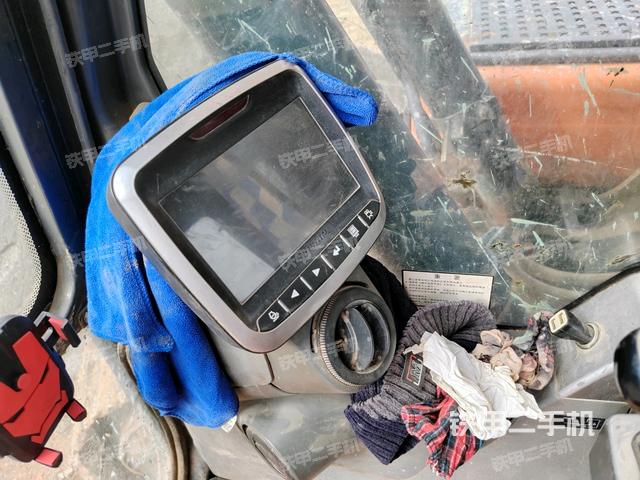 显示屏 （驾驶室部分）