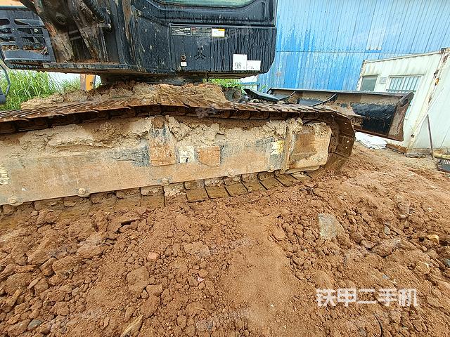 单侧履带整体（整机外观）