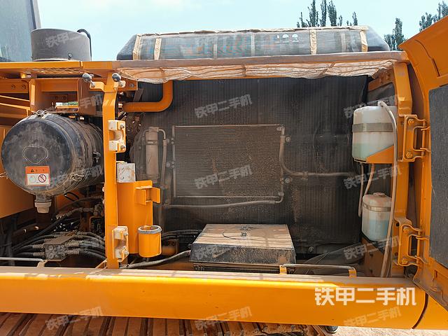 发动机整体俯视（整机外观）