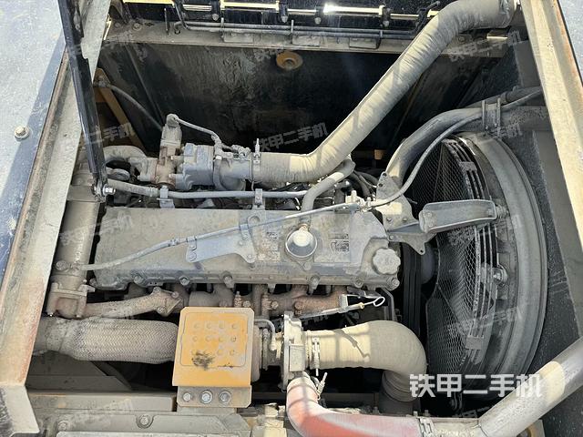 发动机整体俯视（整机外观）