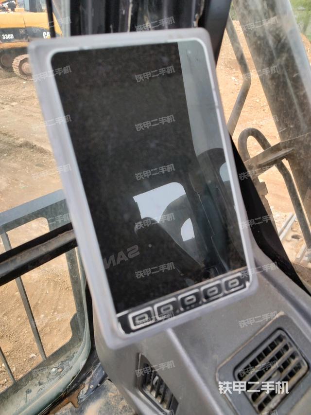 顯示屏?（駕駛室部分）