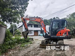 斗山DX60E-9CN挖掘机实拍图片