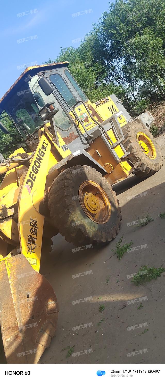 工作装置整体（整机外观及大件）