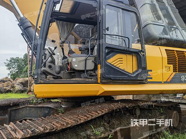 驾驶室整体（整机外观）