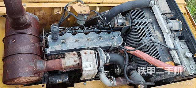 发动机整体俯视（整机外观）