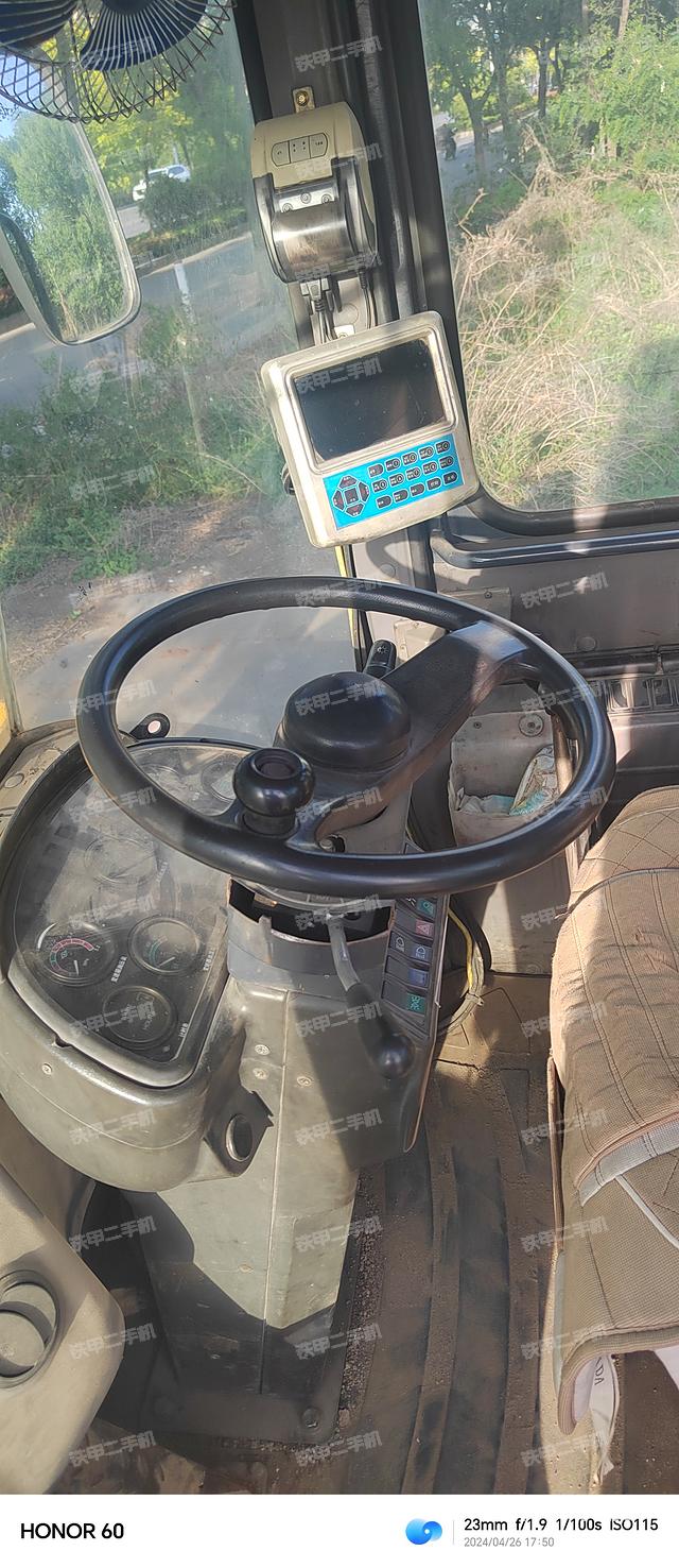 驾驶室工作台（整机外观及大件）