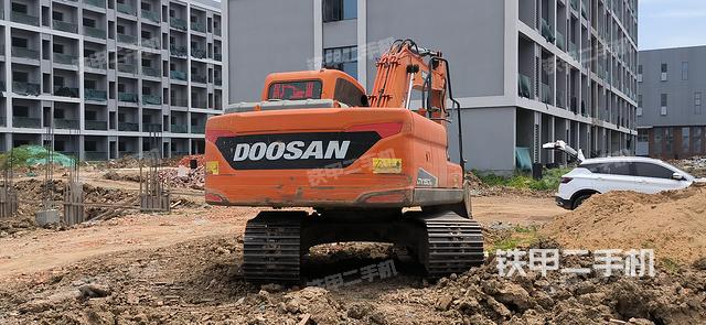 整机右后45°（整机外观）