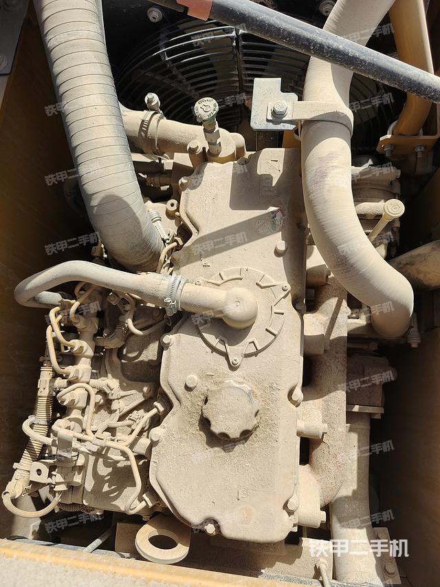 发动机整体俯视（整机外观）