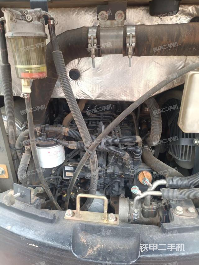 发动机整体俯视（整机外观）