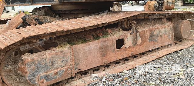 单侧履带整体（整机外观）