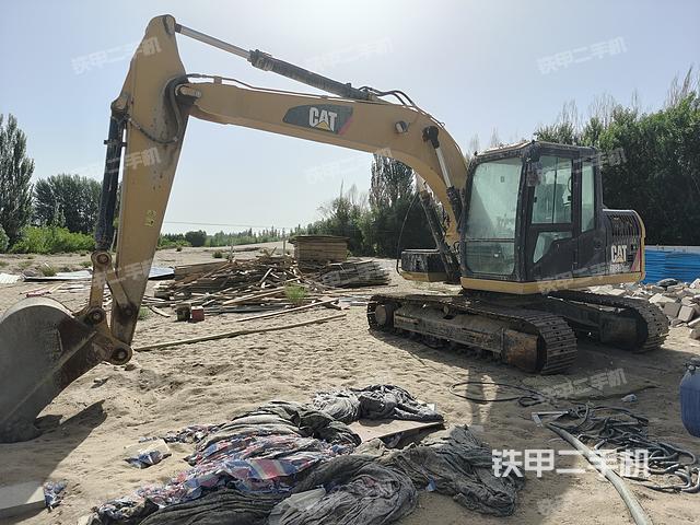 驾驶室整体（整机外观）