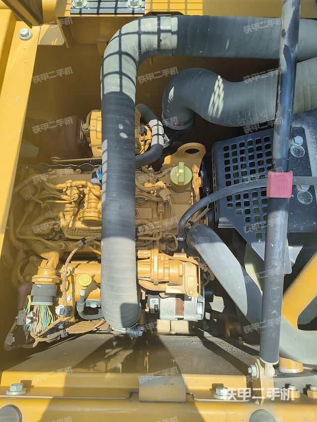 发动机整体俯视（整机外观）