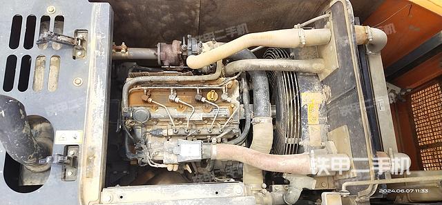 发动机整体俯视（整机外观）