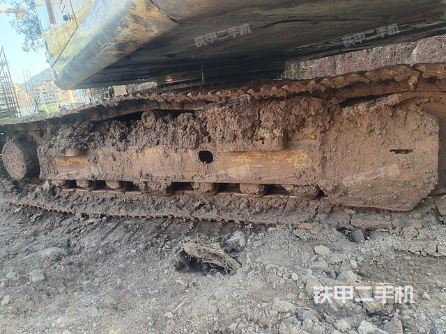 单侧履带整体（整机外观）