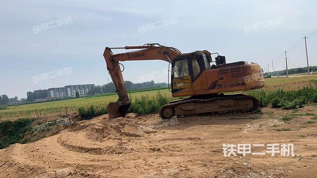 厦工XG822FL挖掘机