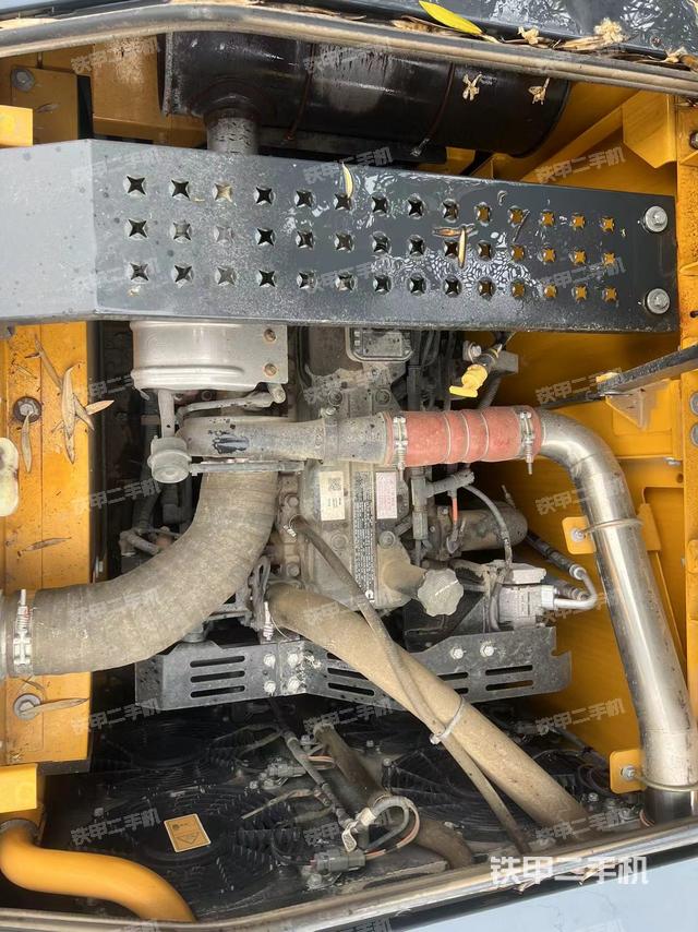 发动机整体俯视（整机外观）