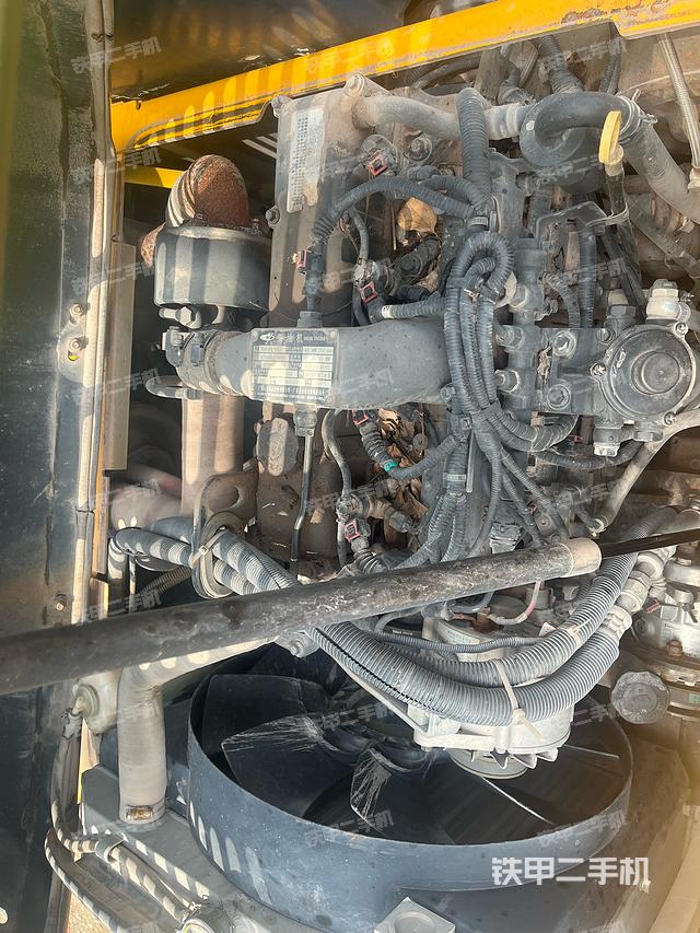 发动机整体俯视（整机外观）