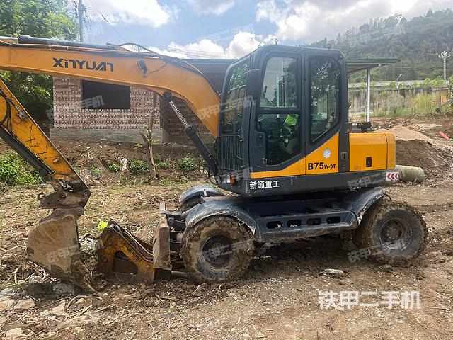 新源XYB75W-9挖掘机