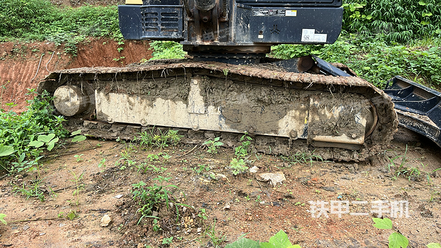 单侧履带整体（整机外观）