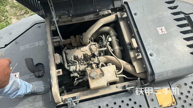 发动机整体俯视（整机外观）