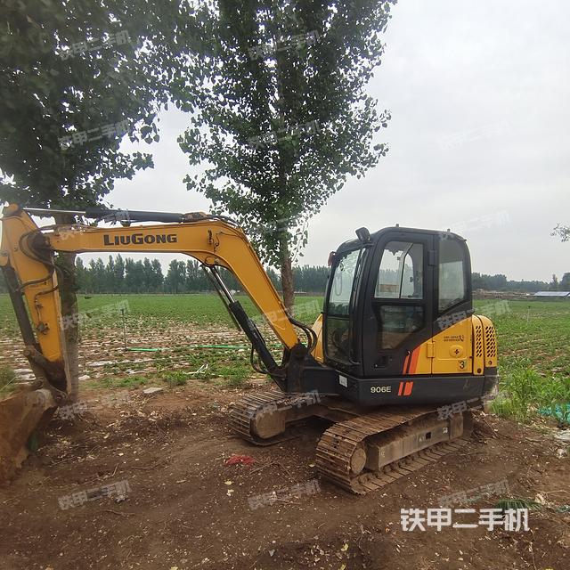 柳工CLG906E挖掘机