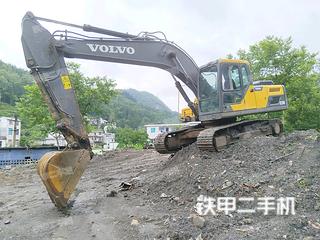 郑州沃尔沃EC210D挖掘机实拍图片