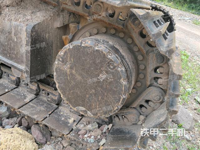 左驱动轮（行走机构）