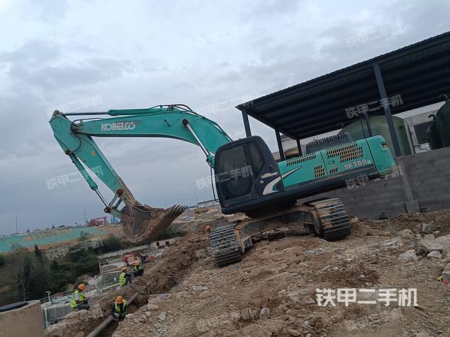 驾驶室整体（整机外观）