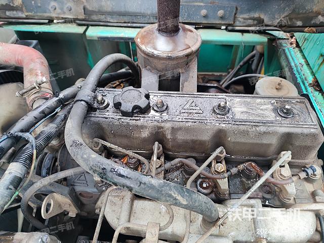 发动机整体俯视（整机外观）