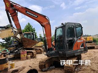 百色斗山DX55-9C挖掘机实拍图片