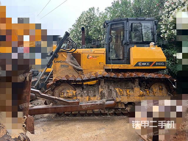 整机左侧（设备外观及核心部件）