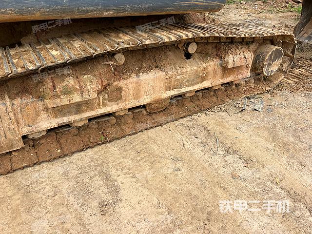 单侧履带整体（整机外观）