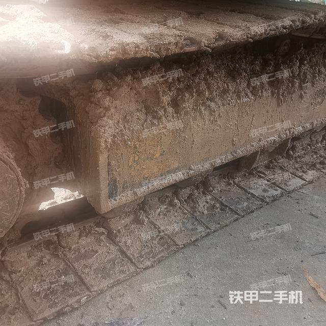 单侧履带整体（整机外观）