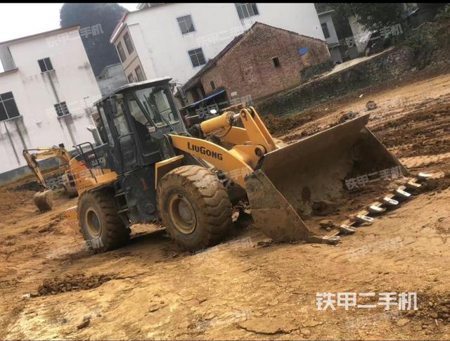 柳工ZL50CN装载机