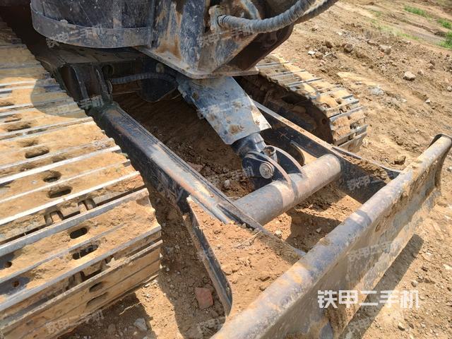 轉盤和下車架正前（工作和回轉裝置）