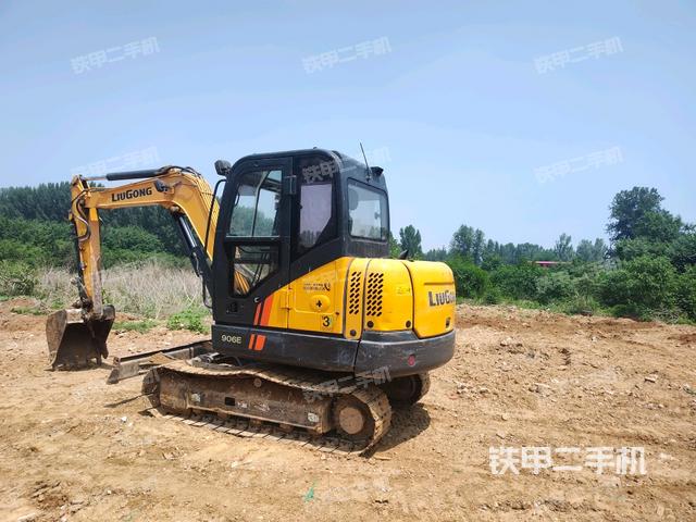 左后45（整機外觀）